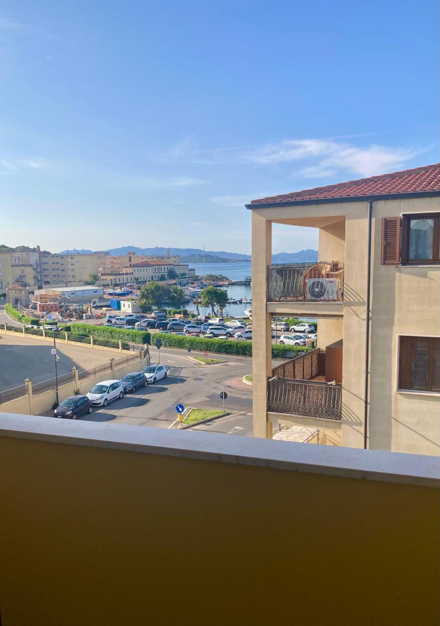 Appartamento Tizzy La Maddalena  Exterior foto
